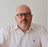 Dr Bernie Croal